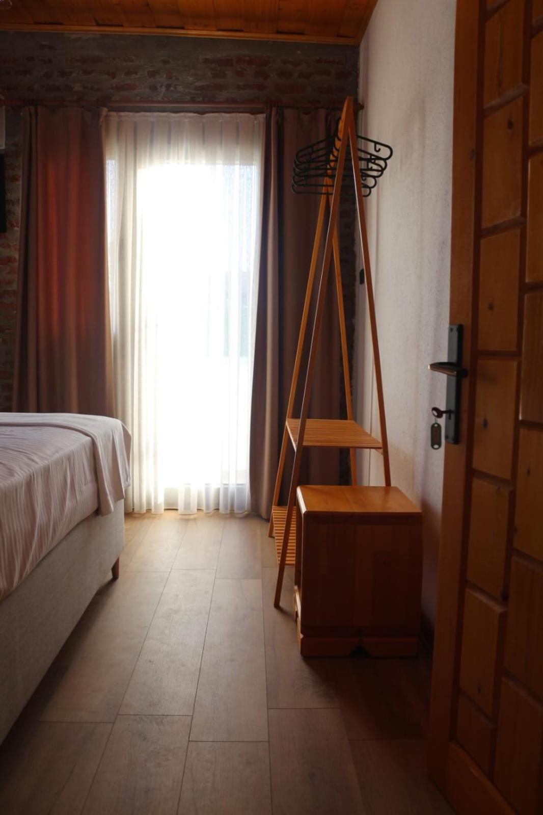 Moj Dom Kuecuekkoey Hotel Kültér fotó
